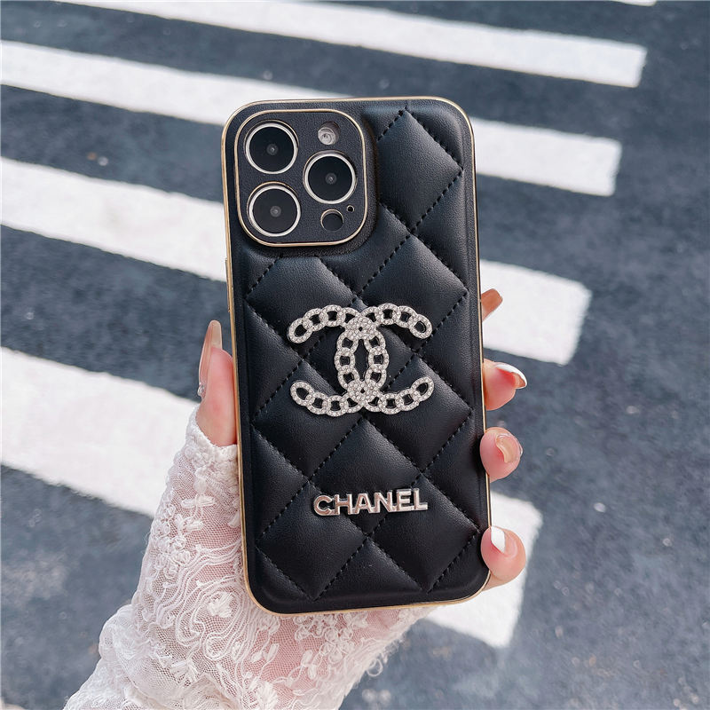 CHANEL iPhone11 ケース - iPhoneアクセサリー